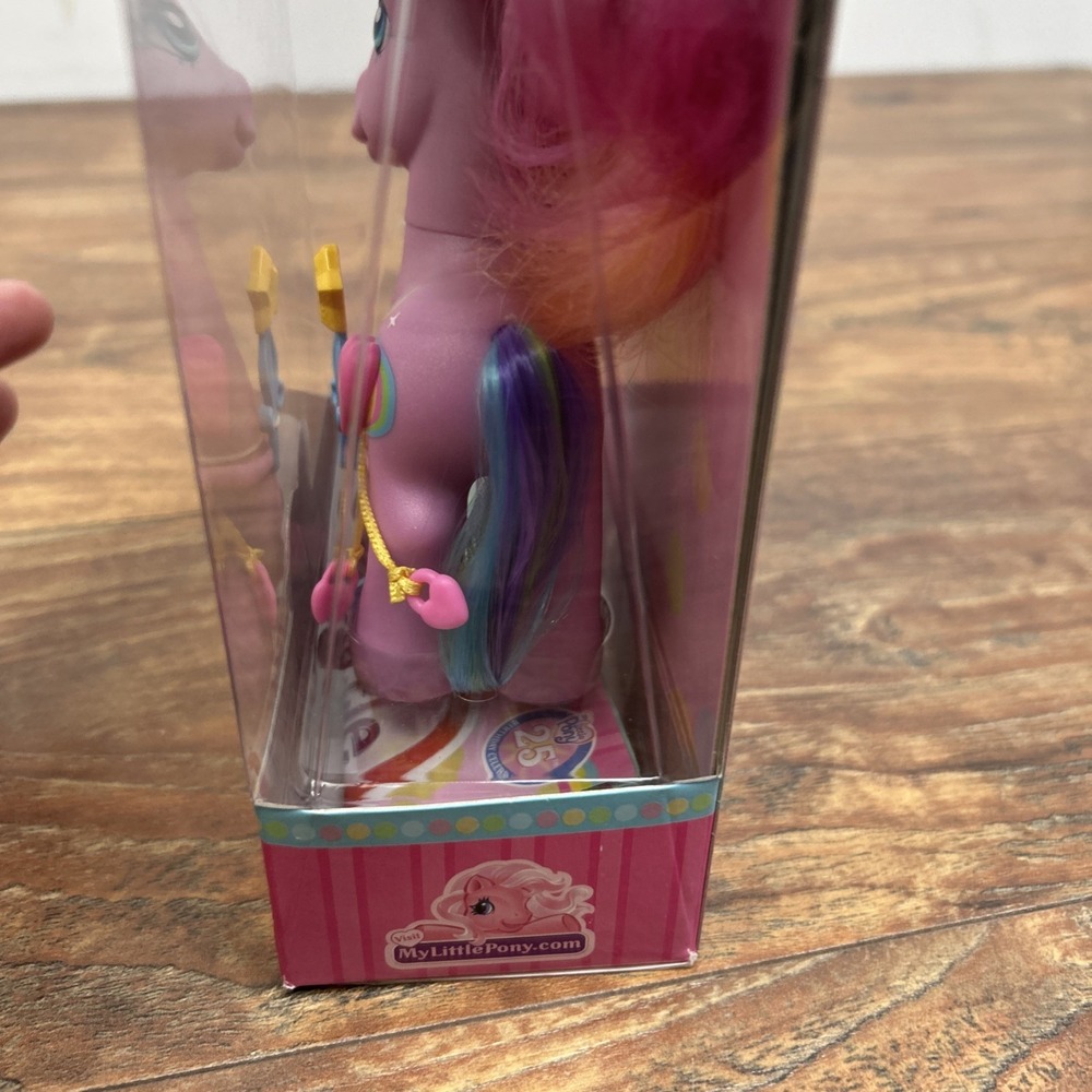 Hasbro My Little Pony Rarity the Unicorn 25th Birthday Celebration G3 2007 New - Picture 11 of 13